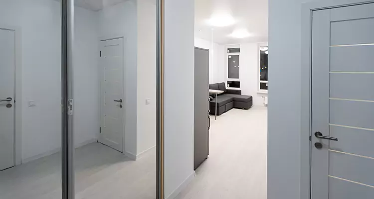 Modern Mirrored Closet Doors Repair in Fort Pierce, FL